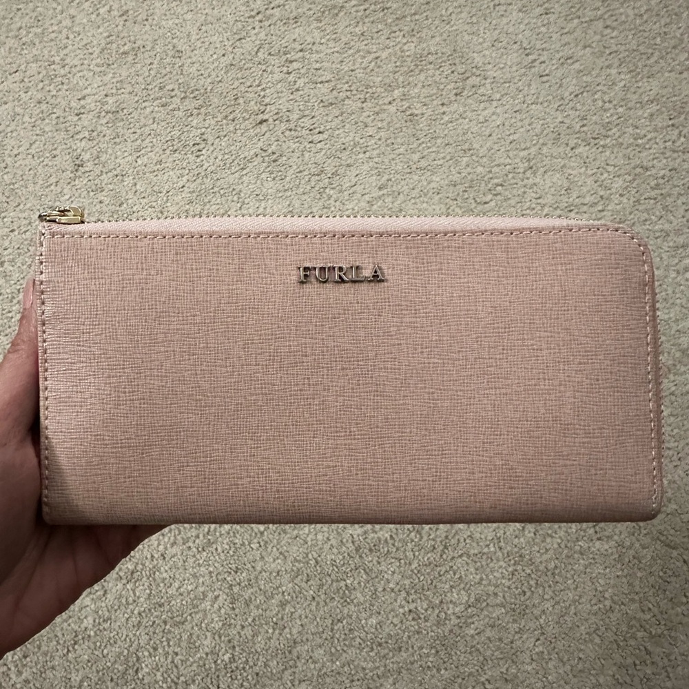 Furla Half Zip Continental Wallet